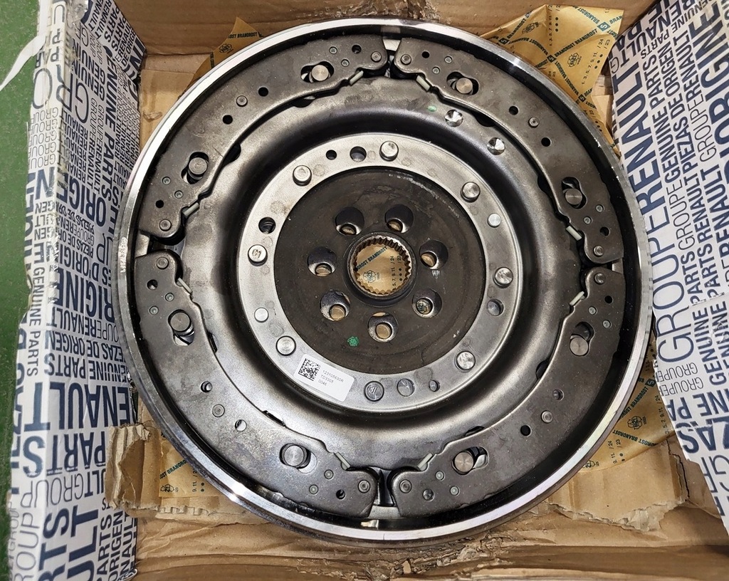 фото №1, Колесо маховик renault megane iv r scenic iv 1.5dci 123105630r