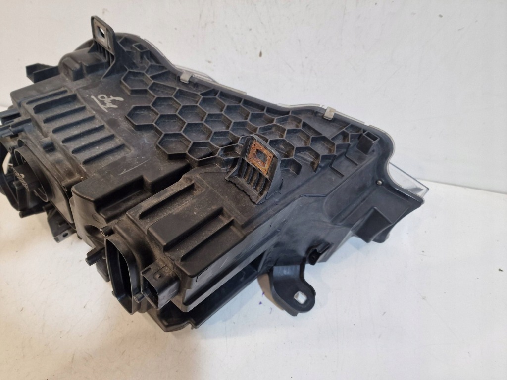 Bmw x3 x4 f25 f26 рестайлинг  lci фара правый  перед full led адаптивный 74606320 в Украине