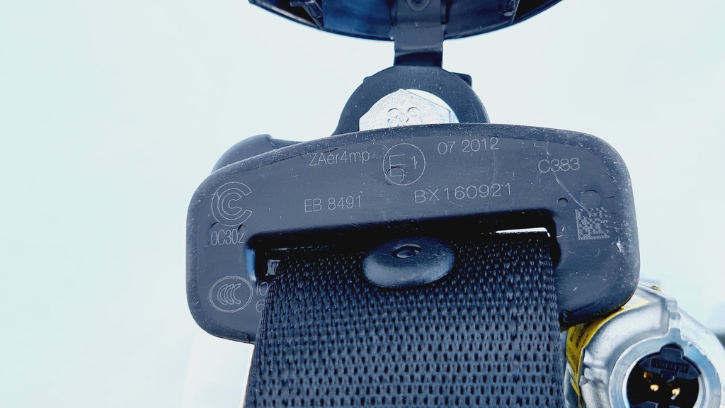 фото №8, Ferrari 458/488 original передняя часть seatbelts l+r new