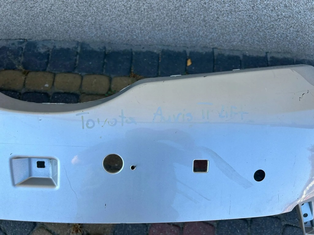 фото №6, Бампер перед toyota auris e18