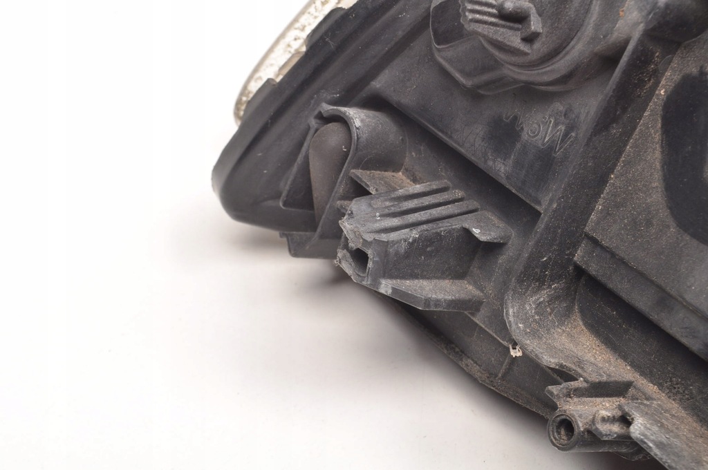 фото №8, Volvo c30 лампа права передня правий перед lift europa 31299821