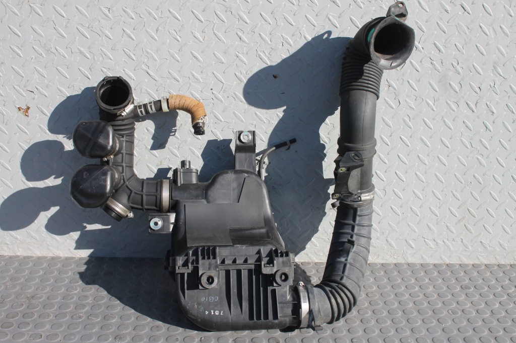 фото №8, Воздухозаборник труба корпус фильтра воздуха suzuki sx4 s-cross lift 1.0 16-21