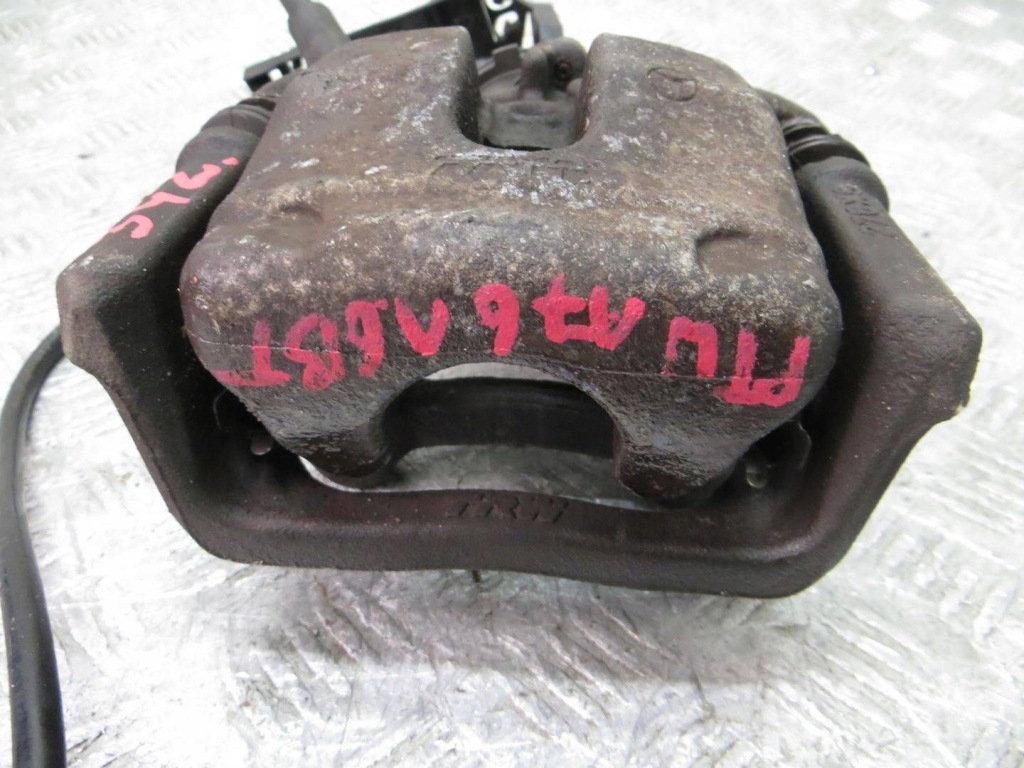 фото №7, Mercedes w176 суппорт правый задняя задний 13-