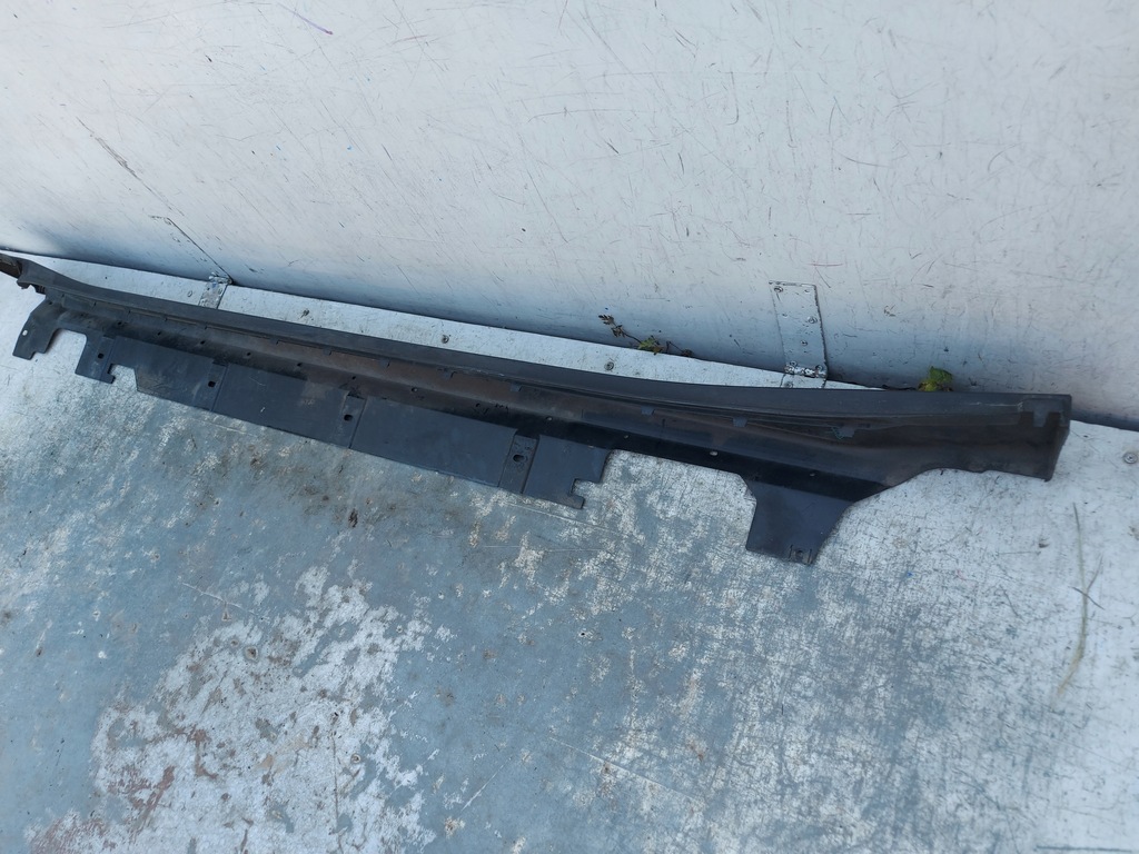 фото №11, Bmw x1 f48 молдинг порог порог правый