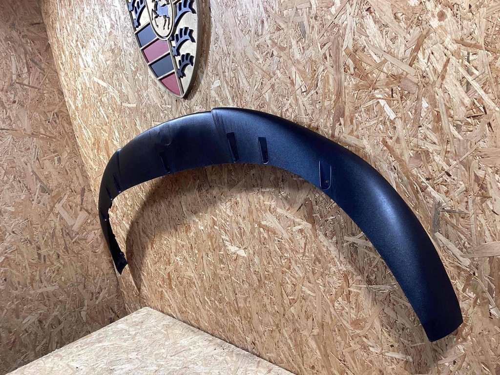 фото №7, Porsche taycan turbo / sport design спойлер бампера перед 9j1807541a