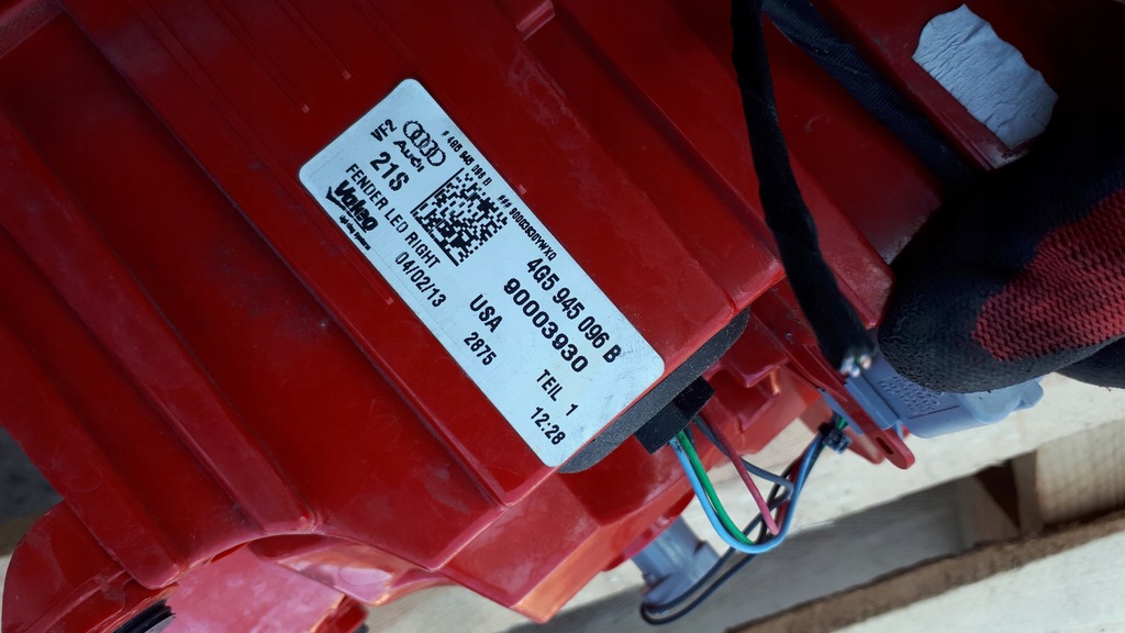 фото №9, S6 c7 4g a6 лампа правая задняя led w крыло usa