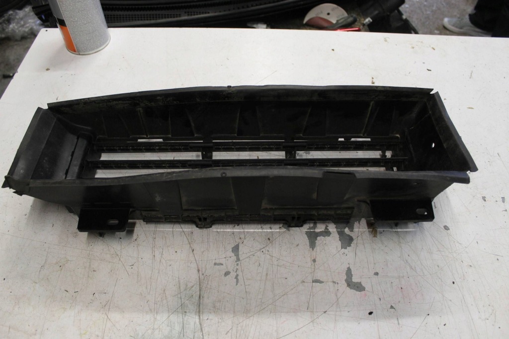 Купити Dacia sandero ii жалюзі повітропровід повітря 214f66342r