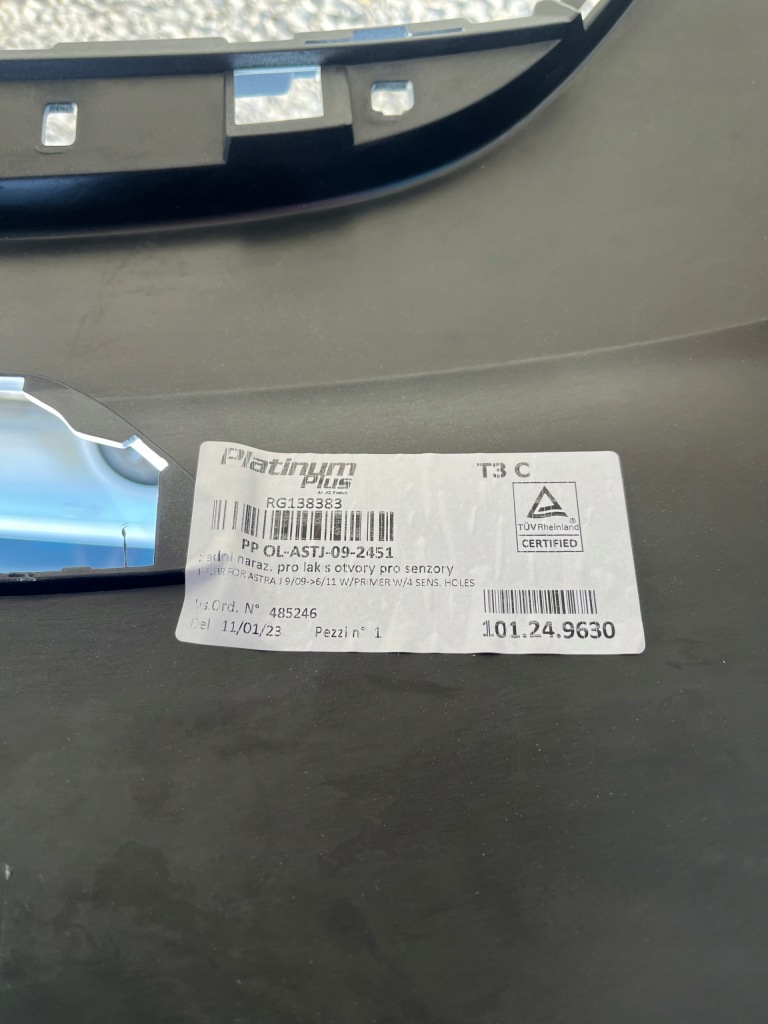 фото №3, Opel astra бампер задняя