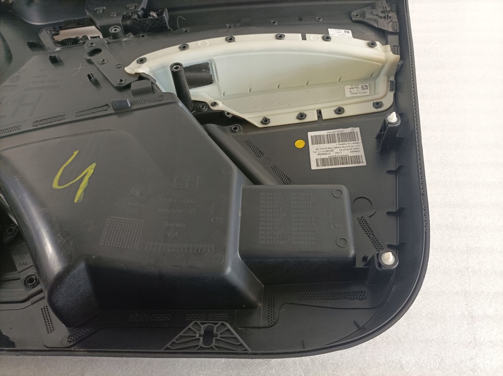 фото №10, Vw caddy iv 2k0 обивка левая перед 2k5867011r