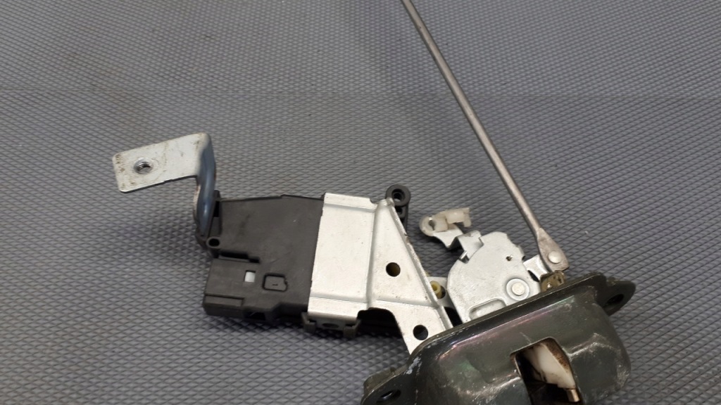 фото №6, Замок крышки subaru legacy ii kombi 99-03r