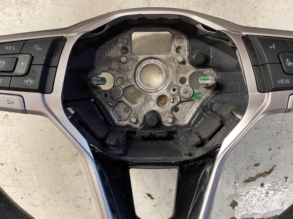 фото №8, Vw t-roc воздуховод кожа мультифункция 2gm419089af