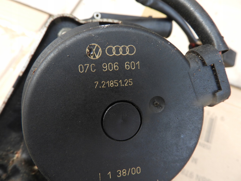 фото №5, Audi a8 d2 w12 насос воздуха вторичного 07c906601
