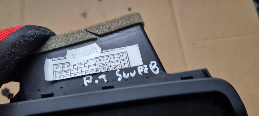 Maserati quattroporte vi решётка обдув стойка правая правый перед 670010719 Недорого