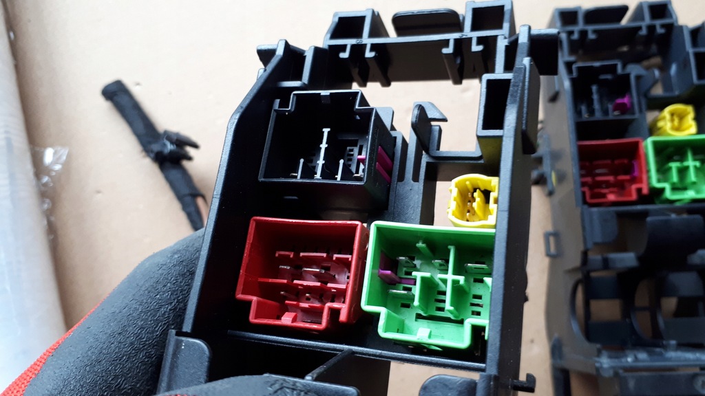 фото №5, A6 c7 4g разъёмы сидений колодка подогрев a7 4g