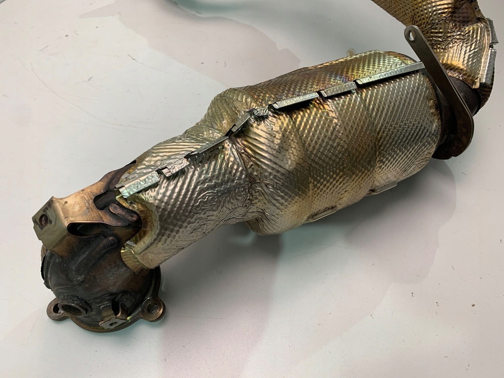 фото №5, Mercedes a35 w177 катализатор a2474913600