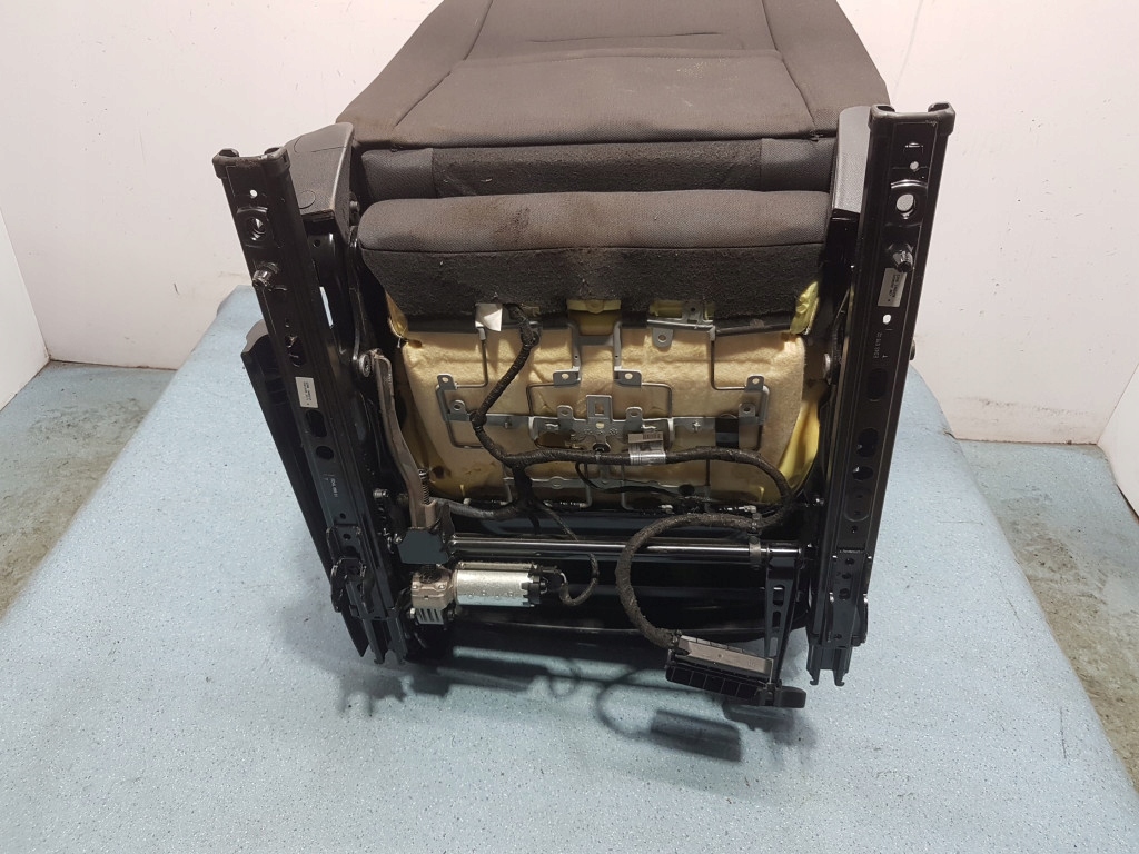 фото №11, Opel insignia a lift сидіння водія