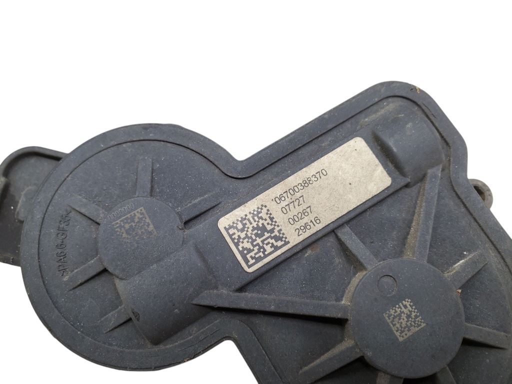 фото №8, Maserati levante 06700388370 задняя сторона правая суппорты