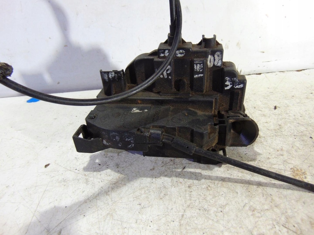 фото №2, Замок дверь левый перед 4 pin renault clio iii