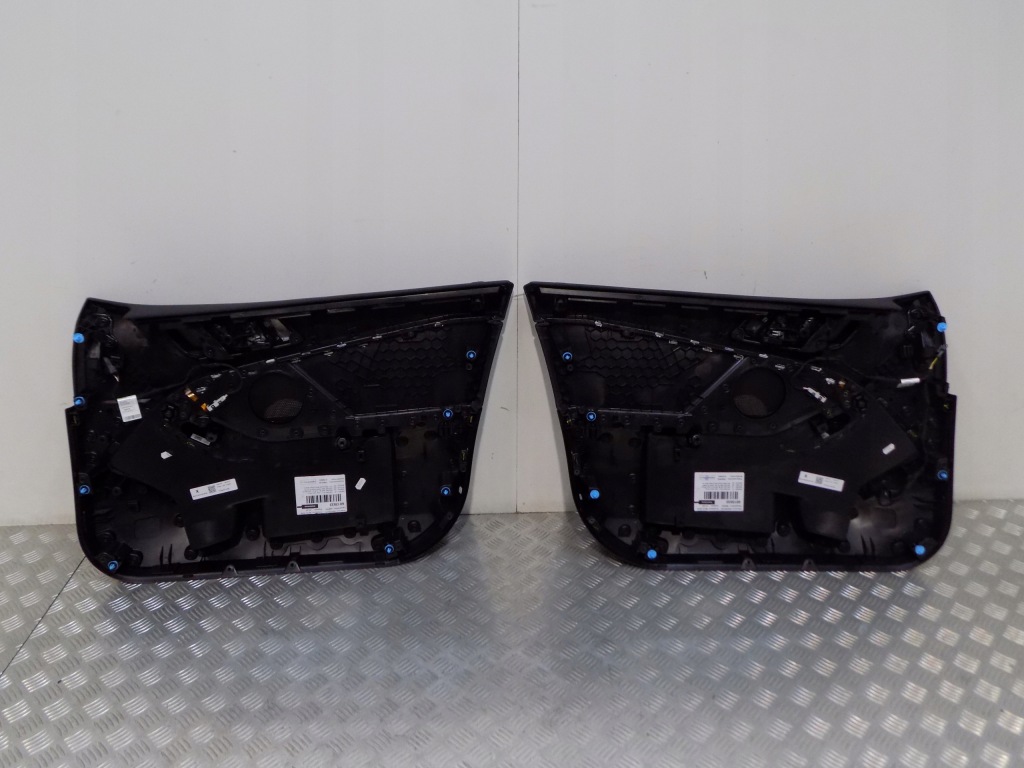 фото №6, Bmw 1 f40 обивка дверь обшивки перед задняя kpl