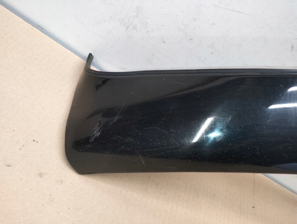 фото №7, Молдинг крила права перед mitsubishi pajero shogun lata 1999-2006 x24