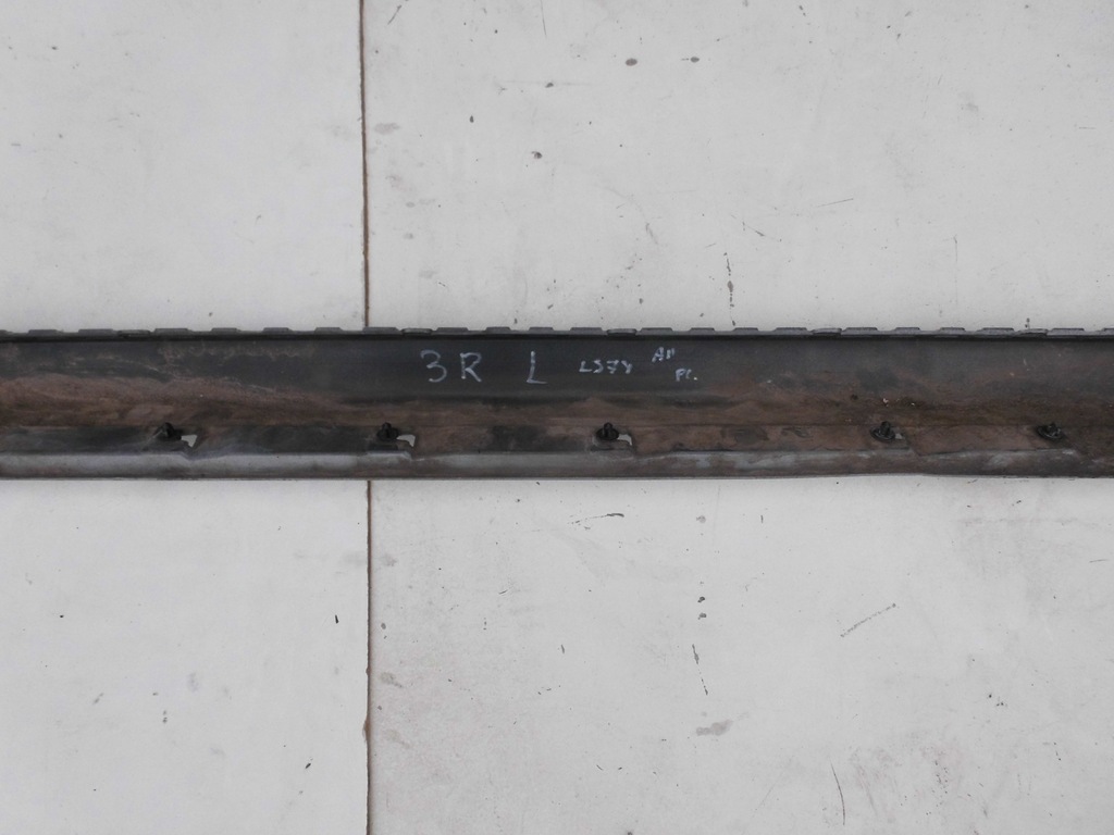 фото №10, Молдинг захист поріг 3r0853859a seat exeo ліва