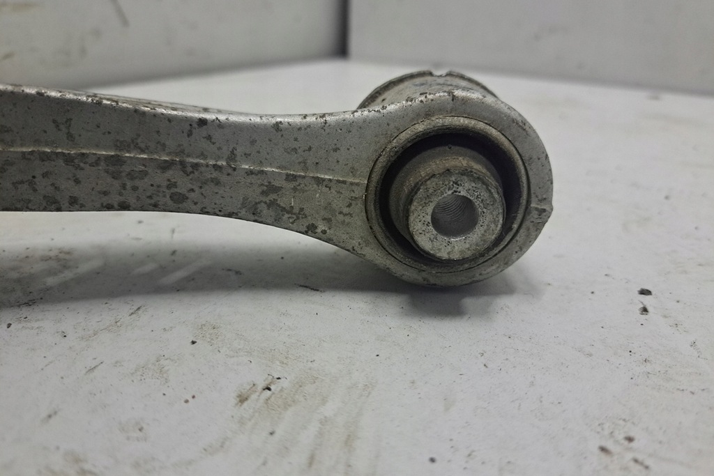 фото №6, Важіль верхній передній правий bmw 6 cabrio f12 6775967 2012