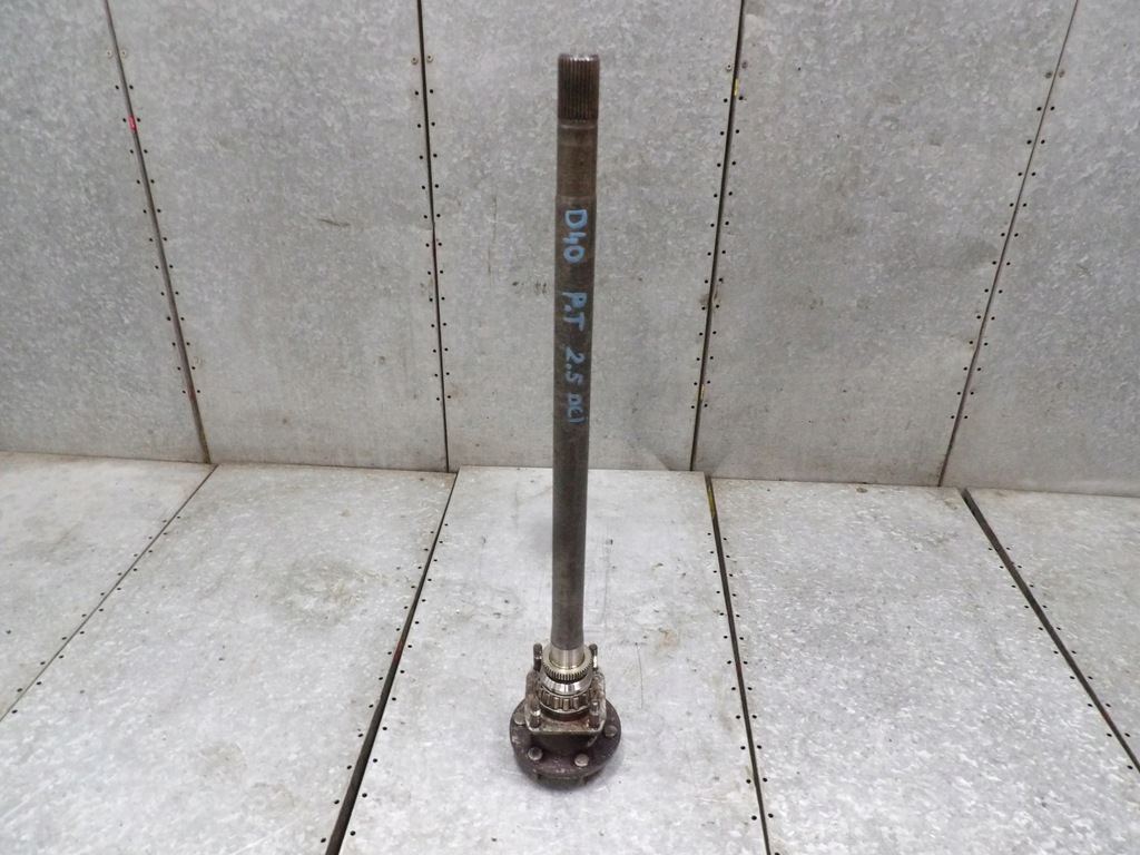 фото №1, Nissan navara d40 2.5 dci привідний вал права задня