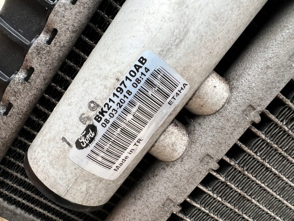 Ford transit custom 2.0 tdci радіатор води кондиціонер вентилятор комплект orygin в Україні