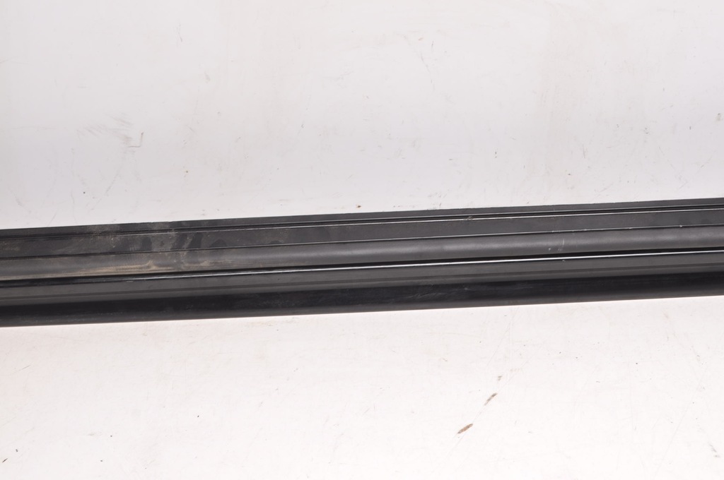 фото №11, Volvo xc90 ii накладка поріг права 31672371