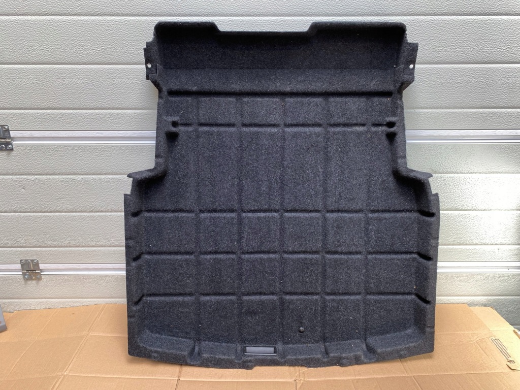 фото №2, Bmw 5 e61 пол обшивка багажника