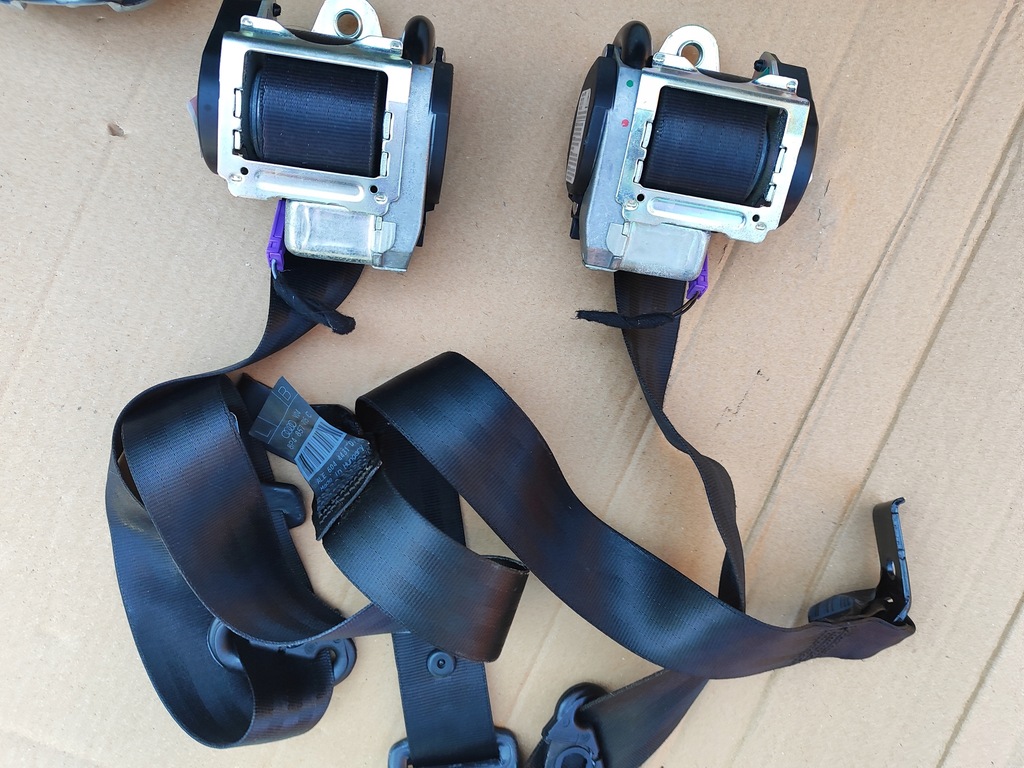 фото №9, Audi a3 8p lift 2009 - 2012 подушка безопасности водителя пассажира ремни 8p7880201h