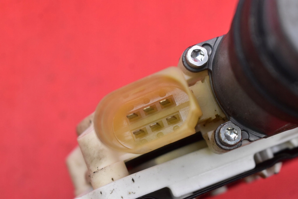 Підйомник скло правий перед eu 6981142 bmw e60 e61 07-10 Недорого