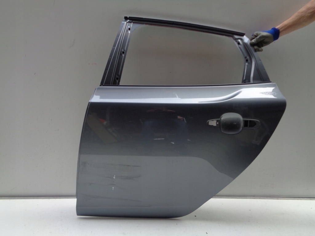 фото №1, Дверь левая задние volvo v40 12- nr 29495