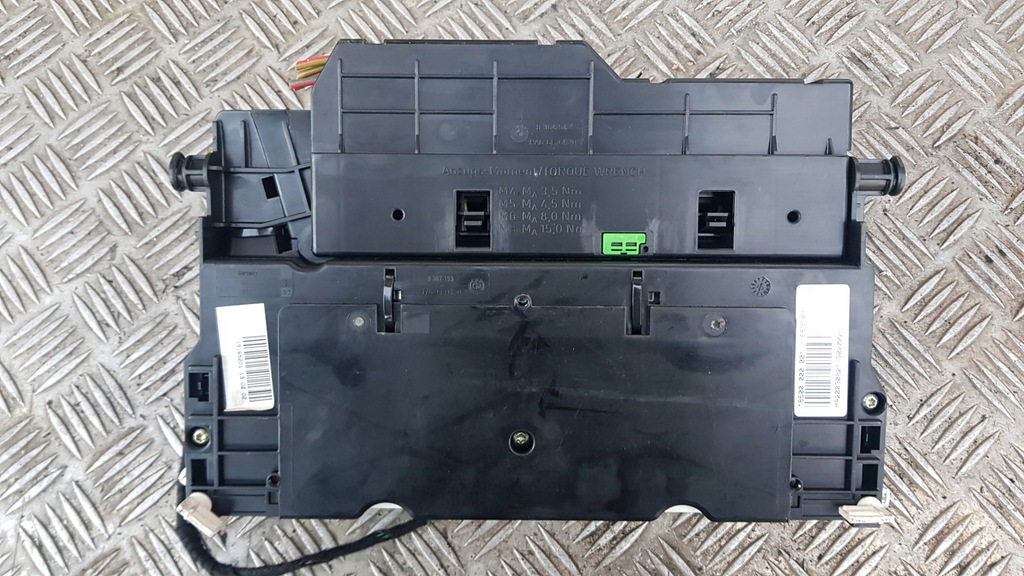 фото №8, Bmw e46 320i 2.2 коробка предохранителей 8364541