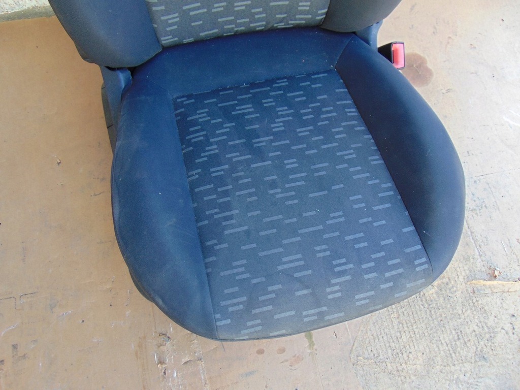 фото №9, Сиденье правый перед пассажира подогреваемый doblo ii combo d europa