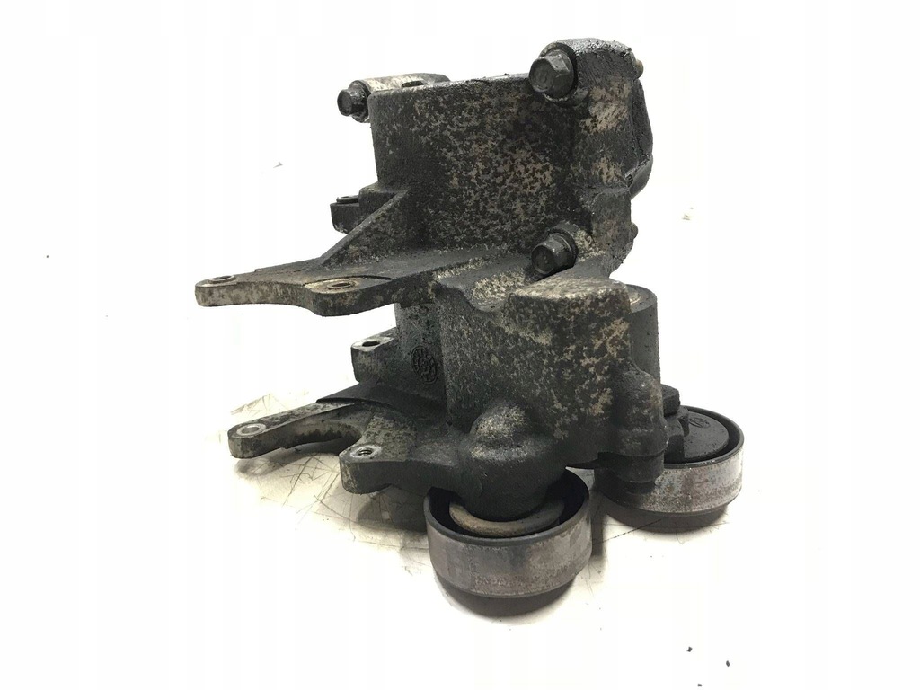 фото №10, Kia carens ii 2008 кронштейн генератора 2528127