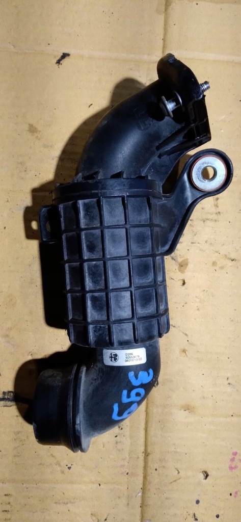 Купити Alfa romeo stelvio giulia 2.2 d труба патрубок шланг інтеркулер 50553479