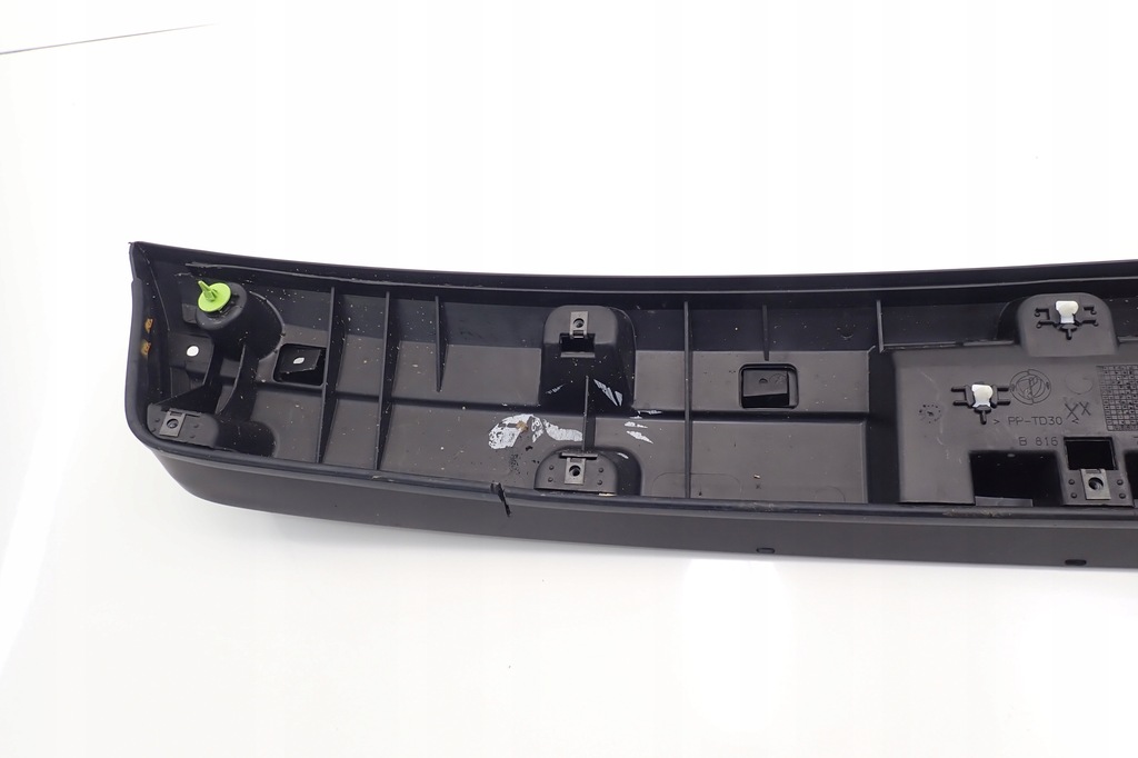 фото №12, Lancia musa накладка накладка крышки задняя 735435472