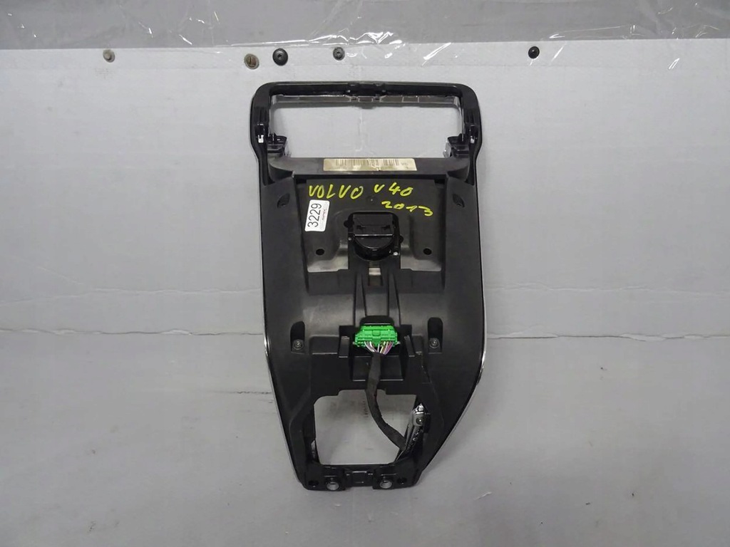 фото №6, Панель кондиционера dekor туннель volvo v40 ii