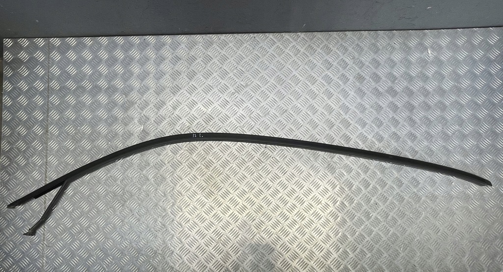 фото №1, Bmw i3 молдинг прокладка дахова ліва 7305025