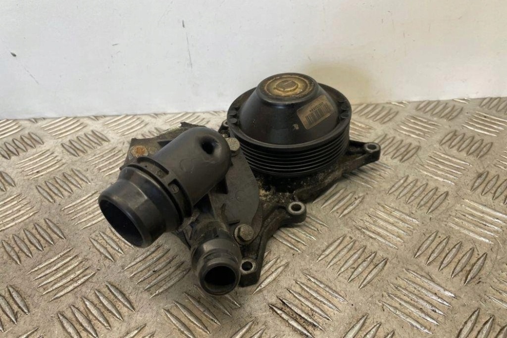 фото №10, Насос wody bmw 3 f30, f80 8507326 3.0l дизель 2013