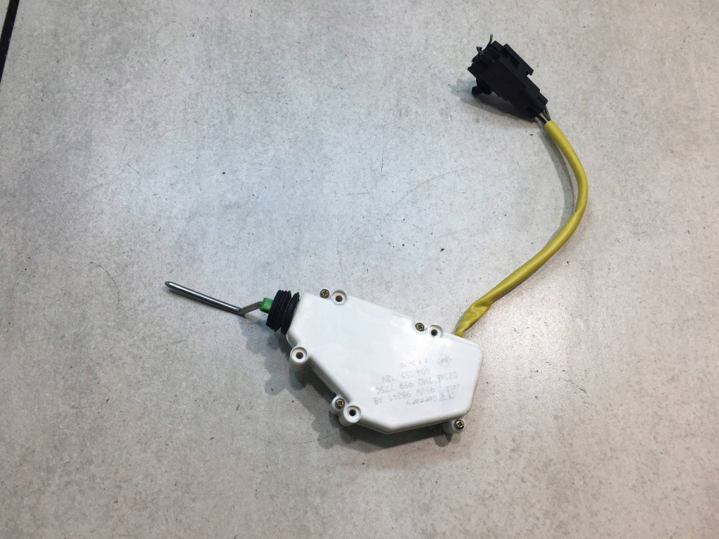 фото №1, Привід кришка пального sharan i fl 7m0959775c