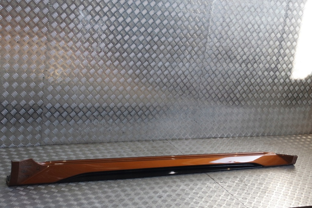 фото №1, Права молдинг поріг audi rs6 4k 4k0853856b