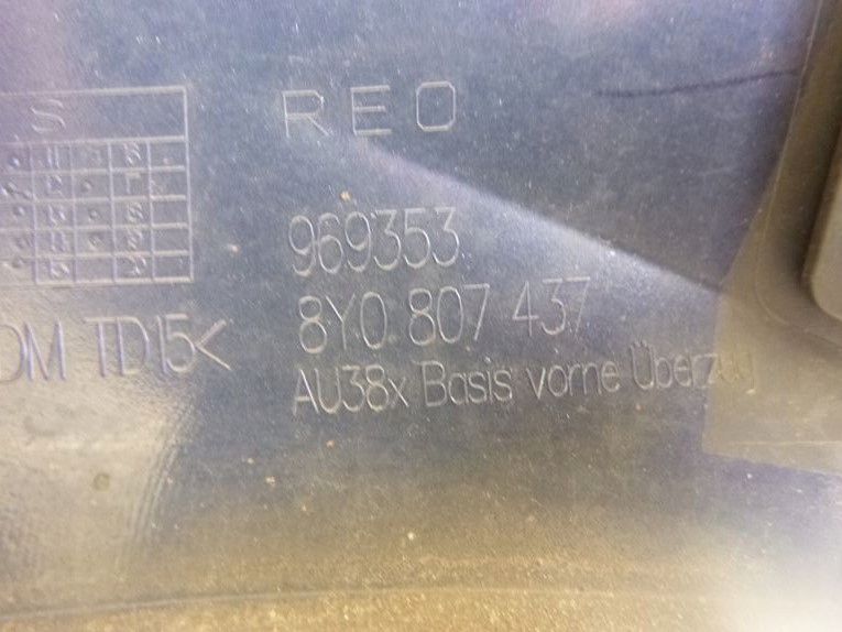 Audi a3 8y 8y0 20- бампер передній Зі Шроту