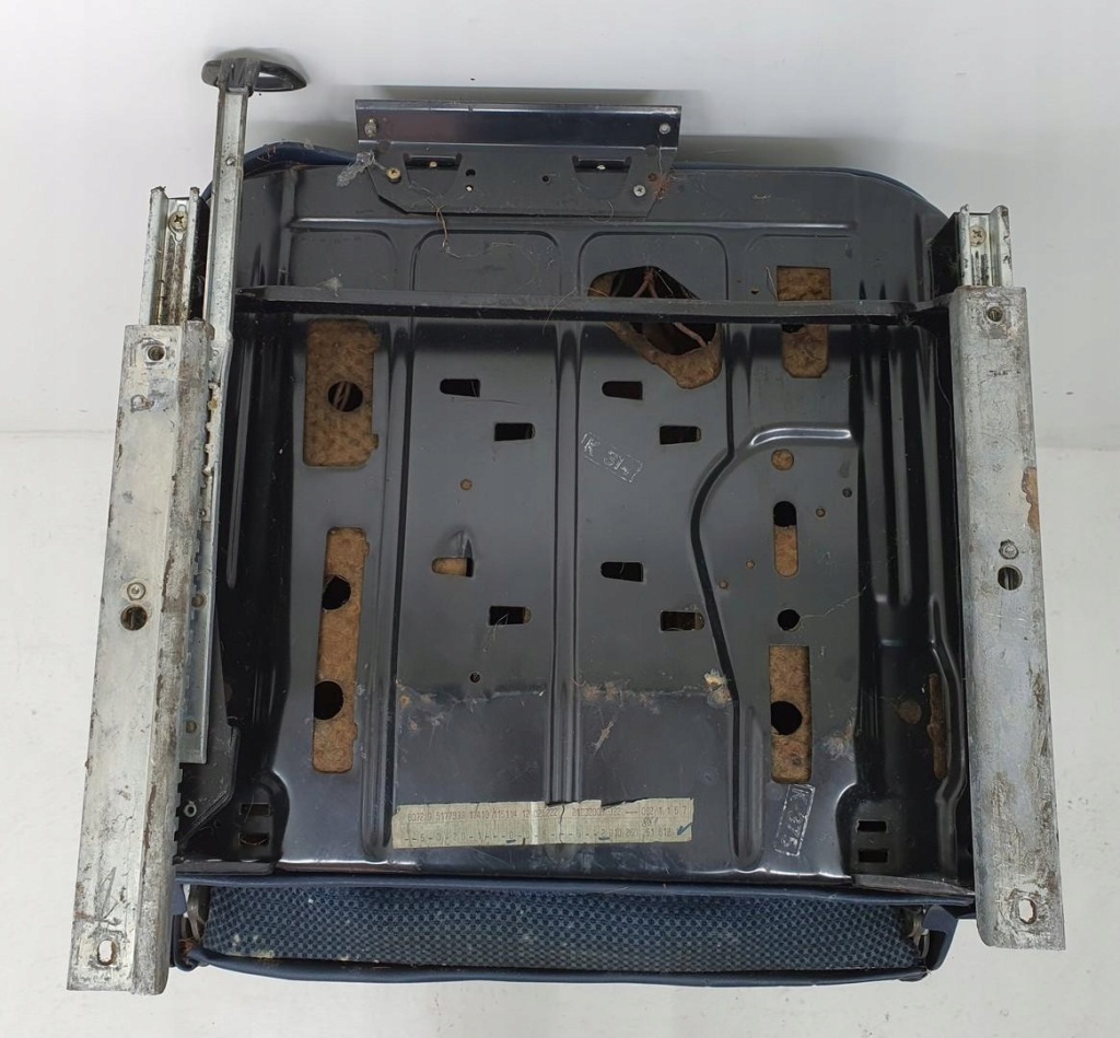 Сиденье левый перед передний водителя mercedes w115 w114 европа Доставка