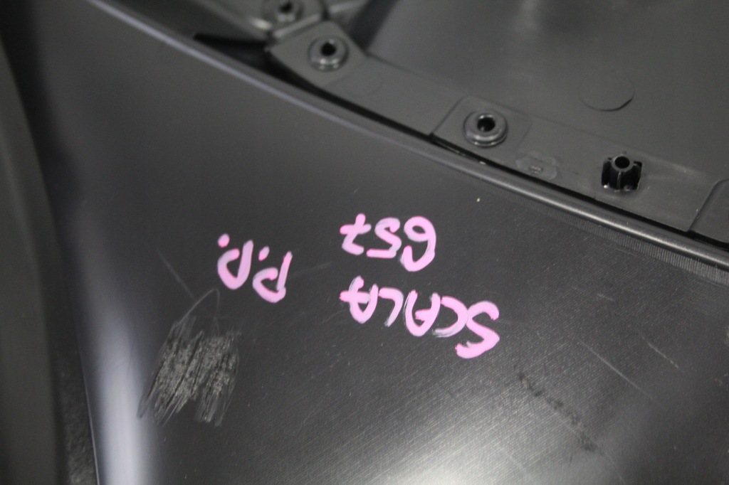 фото №6, Обшивка обивка дверь правый перед skoda scala 657