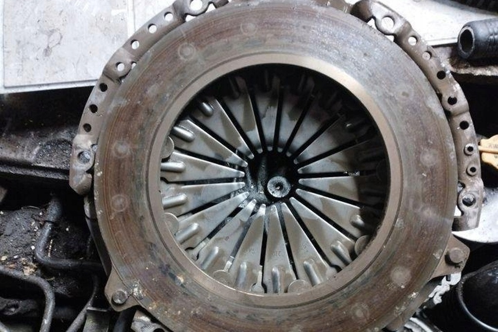 фото №6, Комплект сцепления mazda 3 bk 9648718380 1.6l дизель 80kw 2006