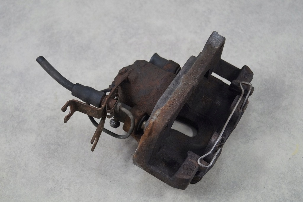 фото №5, Суппорт правый перед seat exeo 2.0 tdi 08-12