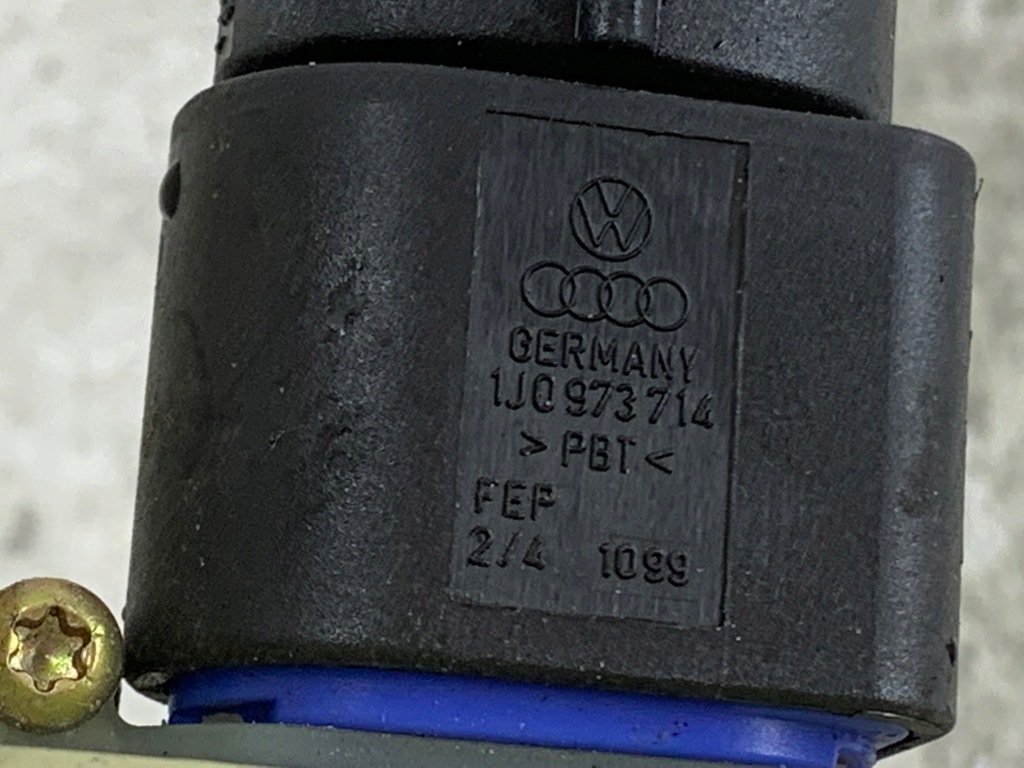 фото №6, Замок дверь правый передний skoda octavia i lift 1j0973714