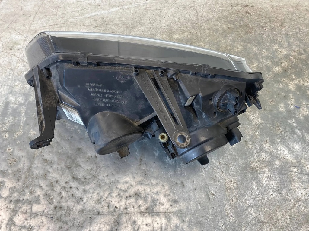 фото №6, Лампа правий перед dacia duster i lift 260100156r